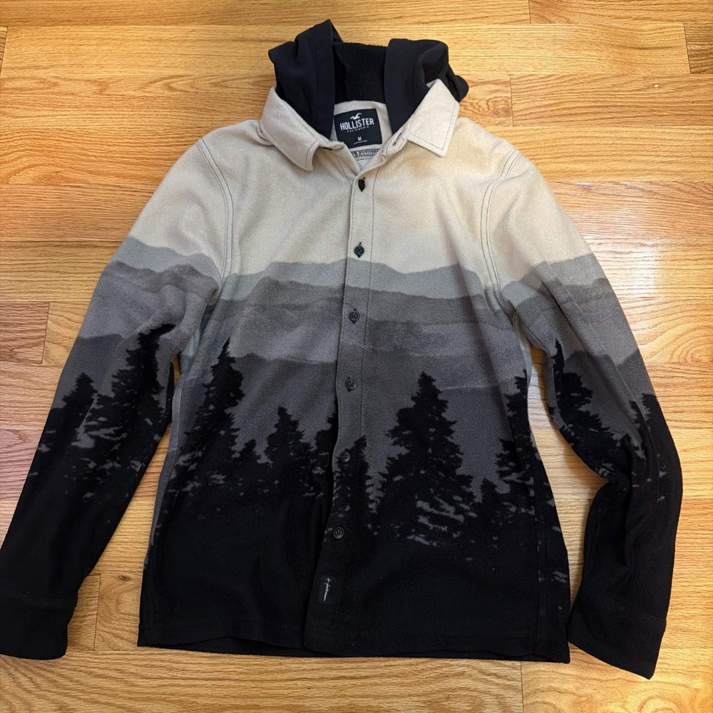 Hollister Fleece button Up Hoodie/Jacket Forest Landscape Size M